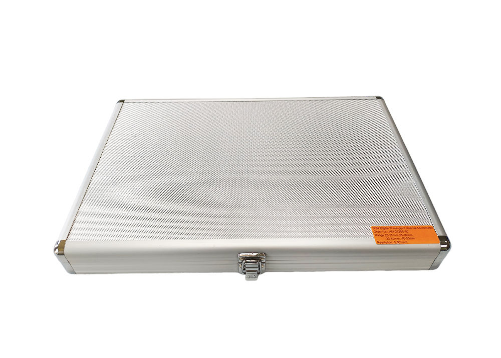 Digimatic Holtest Three Point Internal Micrometer Set 20mm to 50mm with IP54 Protection Degree